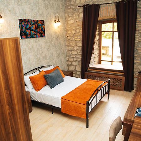 Art Hotel By Abad Guest Şǝki Esterno foto