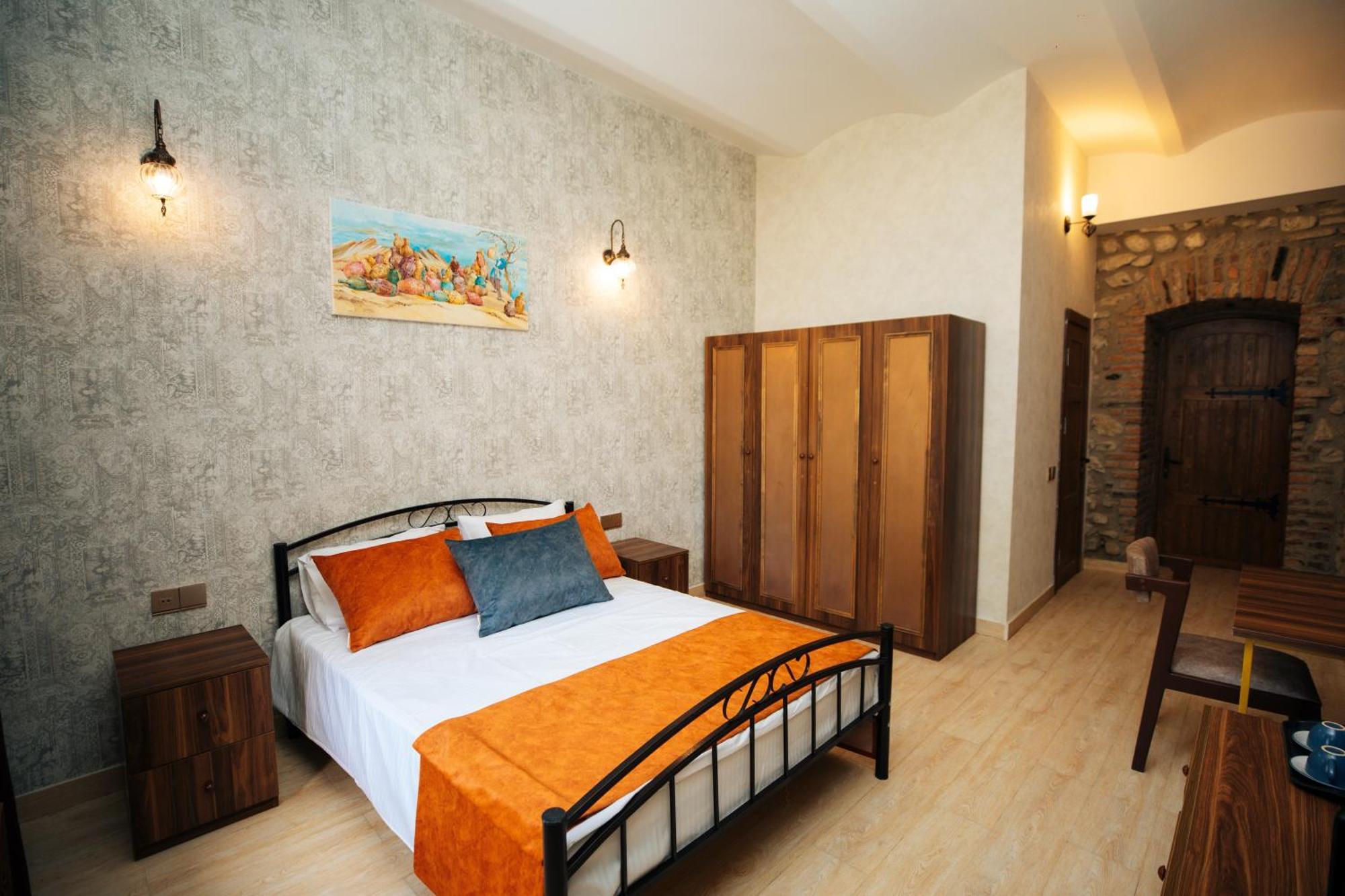Art Hotel By Abad Guest Şǝki Esterno foto